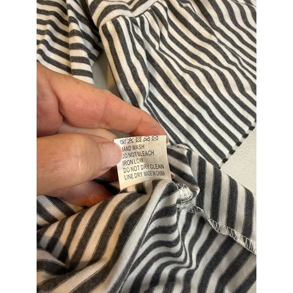 Tickled Teal Striped Flare Sleeve Tunic Size 2X - Picture 6 of 8